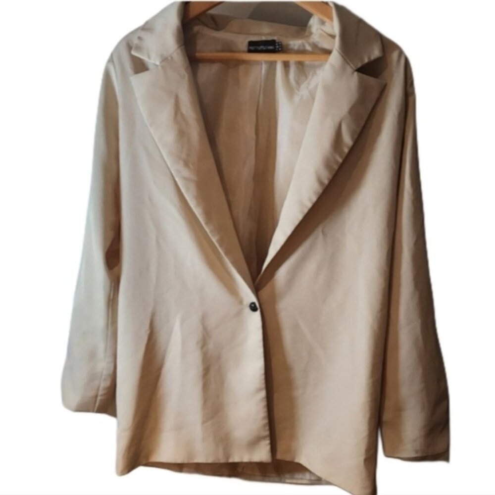 Pretty Little Thing Tan Blazer Size 10 Tailored Fit